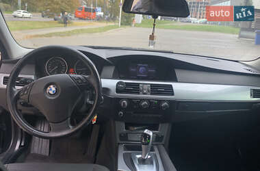 Седан BMW 5 Series 2008 в 