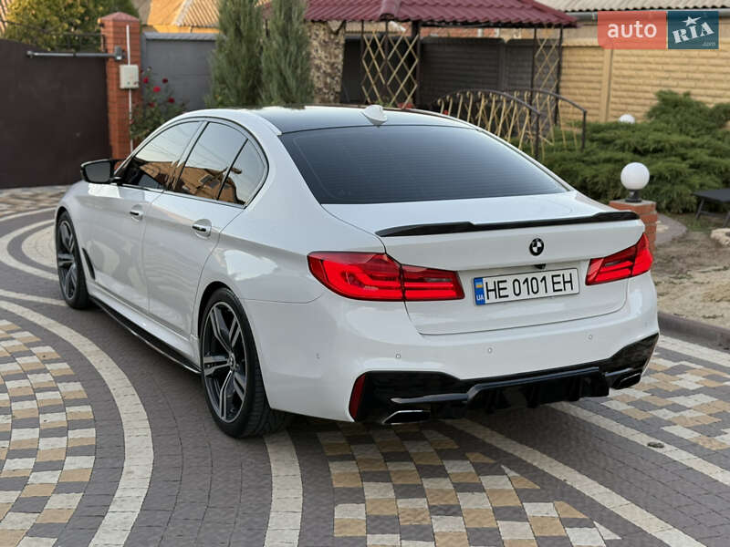Седан BMW 5 Series 2017 в Миколаєві
