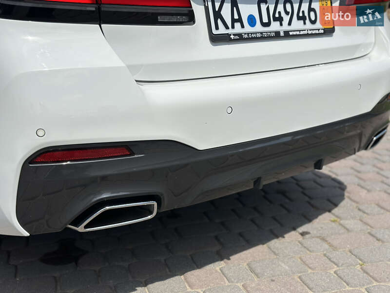 Седан BMW 5 Series 2020 в Ивано-Франковске