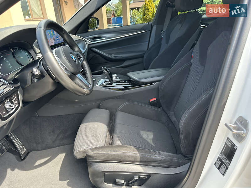 Седан BMW 5 Series 2020 в Ивано-Франковске