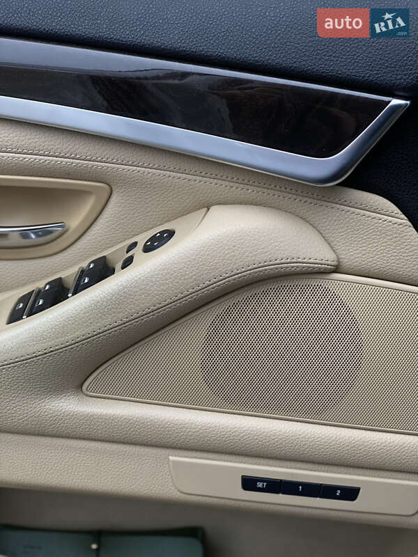 Седан BMW 5 Series 2014 в Тернополе