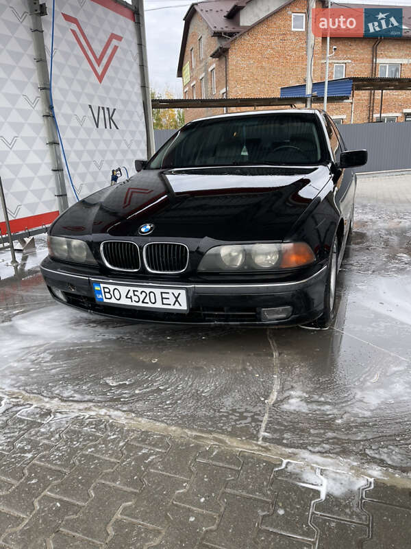 Седан BMW 5 Series 1996 в 