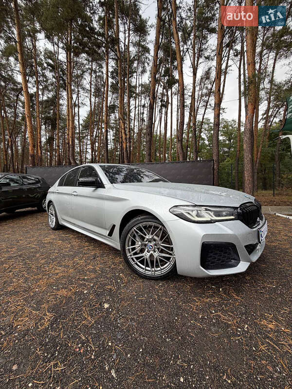 Седан BMW 5 Series 2019 в Киеве фото 7 Седан BMW 5 Series 2019 в Киеве