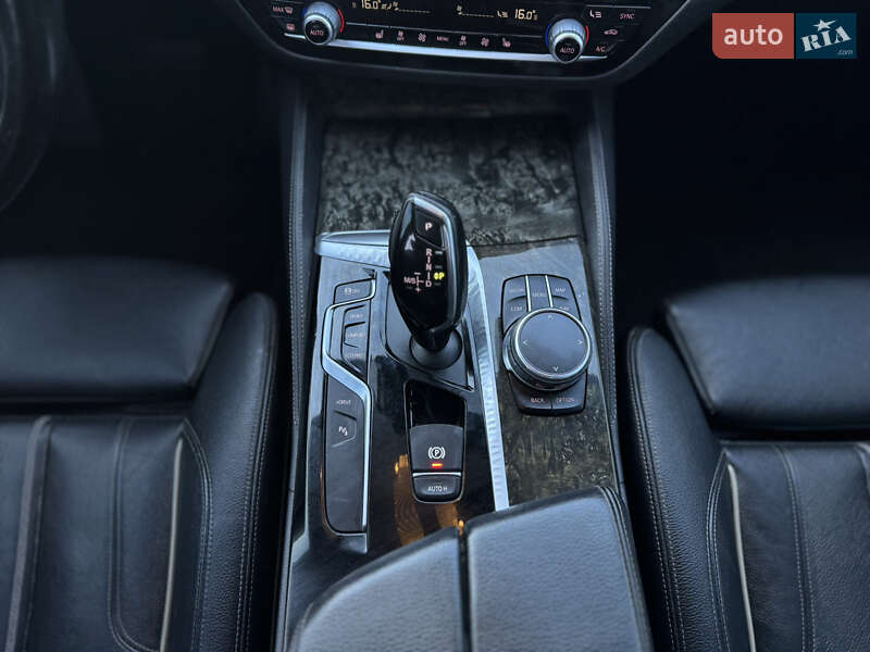 Седан BMW 5 Series 2018 в Ровно фото 77 Седан BMW 5 Series 2018 в Ровно