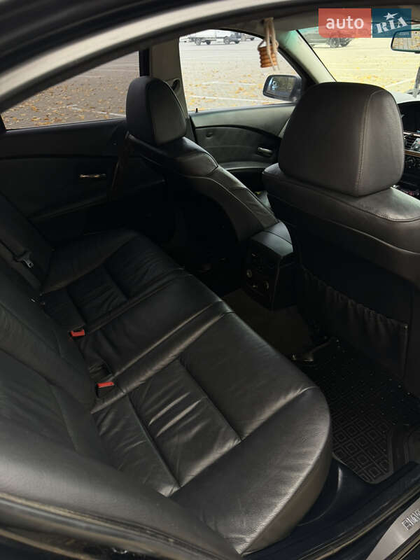 Седан BMW 5 Series 2006 в Тернополе