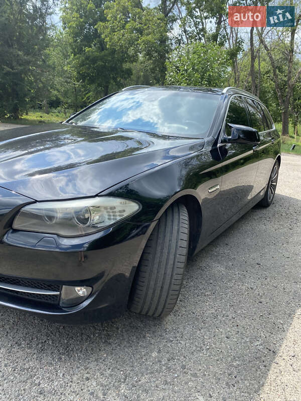 Універсал BMW 5 Series 2012 в Харкові