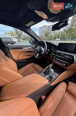 Седан BMW 5 Series 2017 в 
