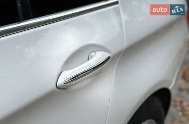 Седан BMW 5 Series 2013 в 