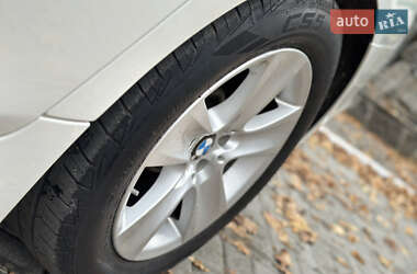 Седан BMW 5 Series 2013 в 