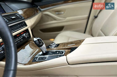 Седан BMW 5 Series 2013 в 