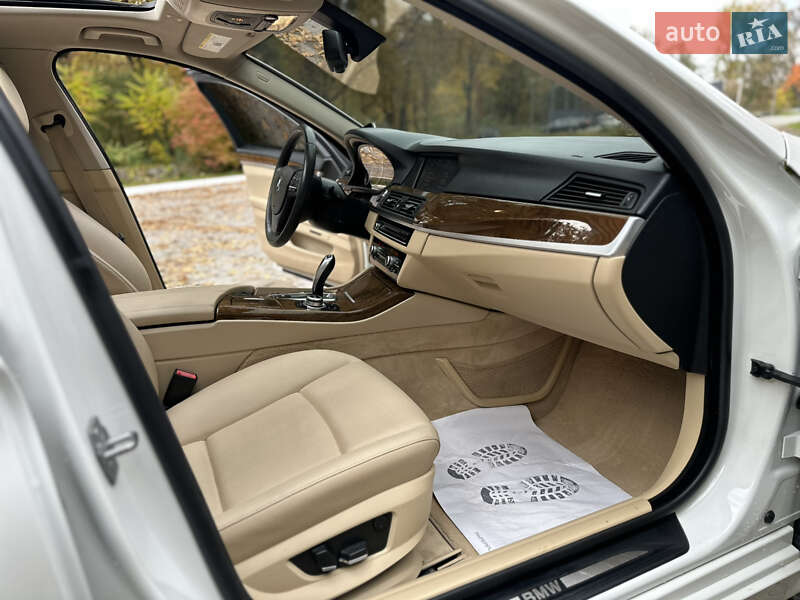 Седан BMW 5 Series 2013 в Дрогобичі