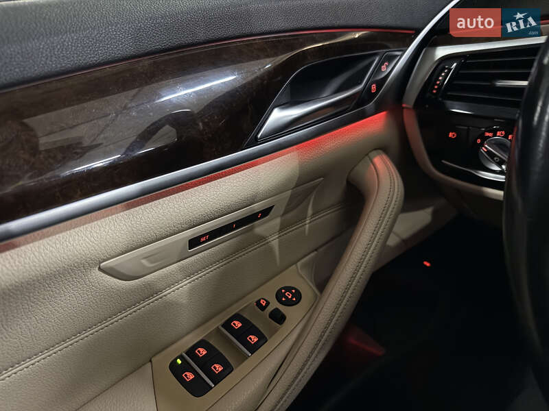 Седан BMW 5 Series 2017 в Києві