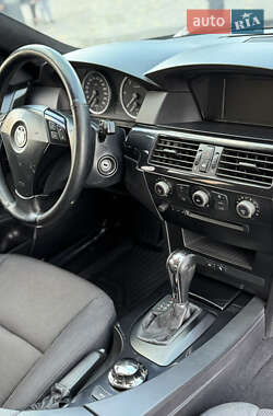 Седан BMW 5 Series 2003 в 