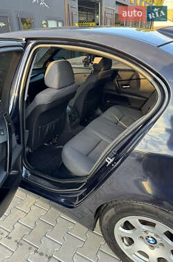 Седан BMW 5 Series 2003 в 