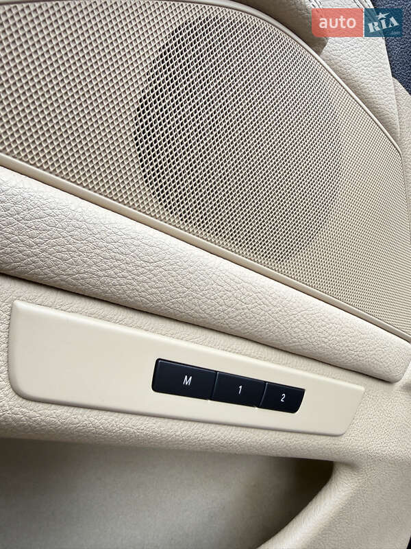 Седан BMW 5 Series 2014 в Киеве фото 20 Седан BMW 5 Series 2014 в Киеве