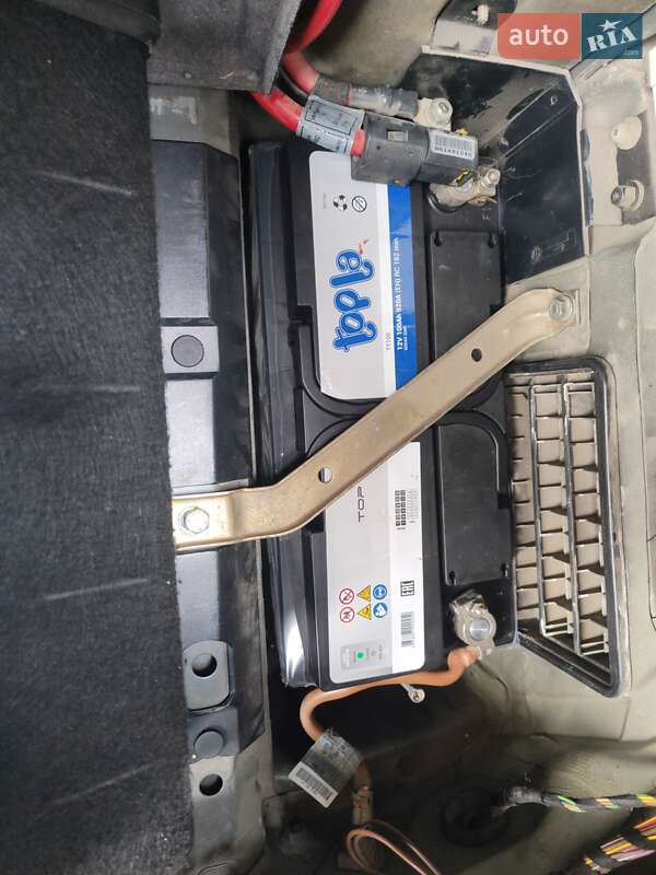 Седан BMW 5 Series 2003 в Черновцах