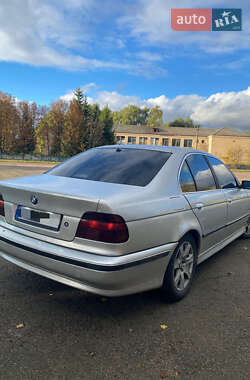 Седан BMW 5 Series 1997 в Чернігові