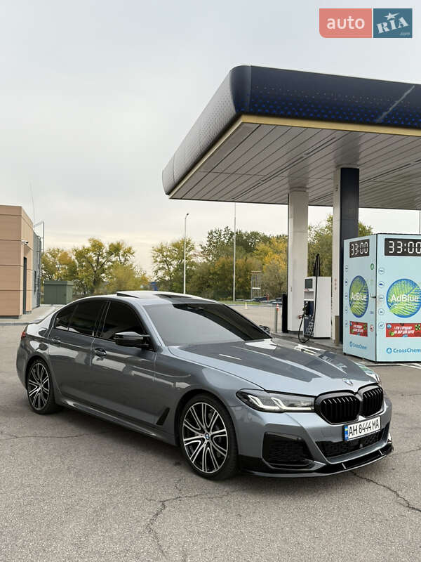 Седан BMW 5 Series 2018 в Дніпрі фото 10 Седан BMW 5 Series 2018 в Дніпрі