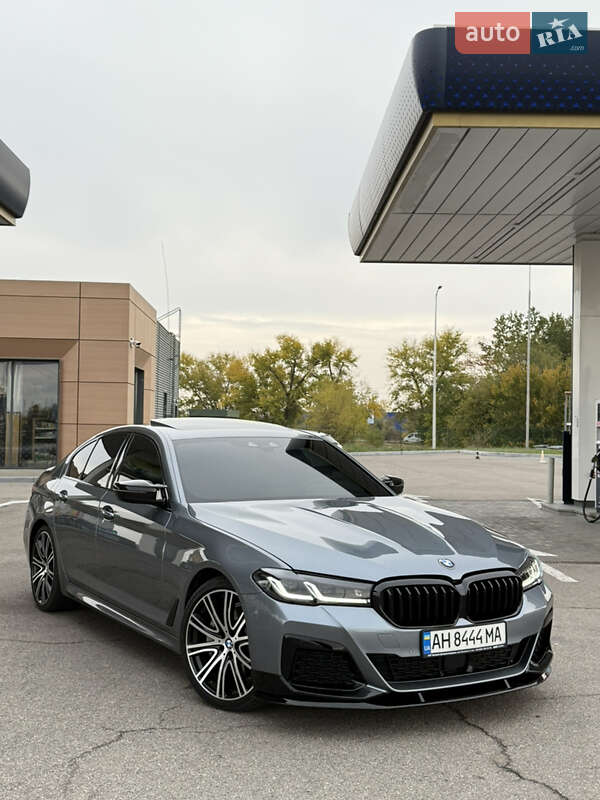 Седан BMW 5 Series 2018 в Дніпрі фото 18 Седан BMW 5 Series 2018 в Дніпрі