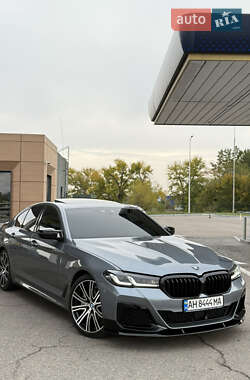 Седан BMW 5 Series 2018 в 