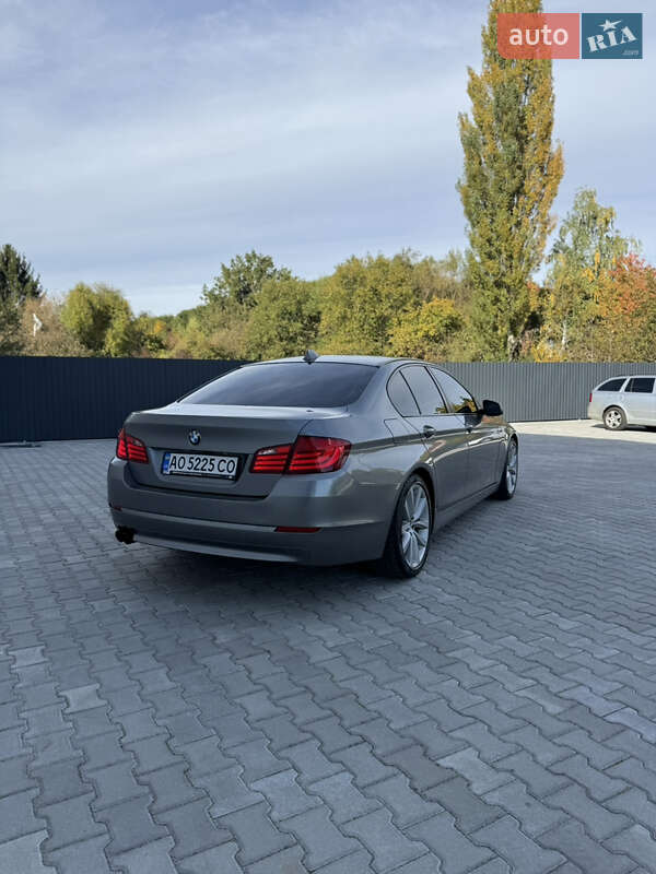 Седан BMW 5 Series 2012 в Мукачево фото 10 Седан BMW 5 Series 2012 в Мукачево