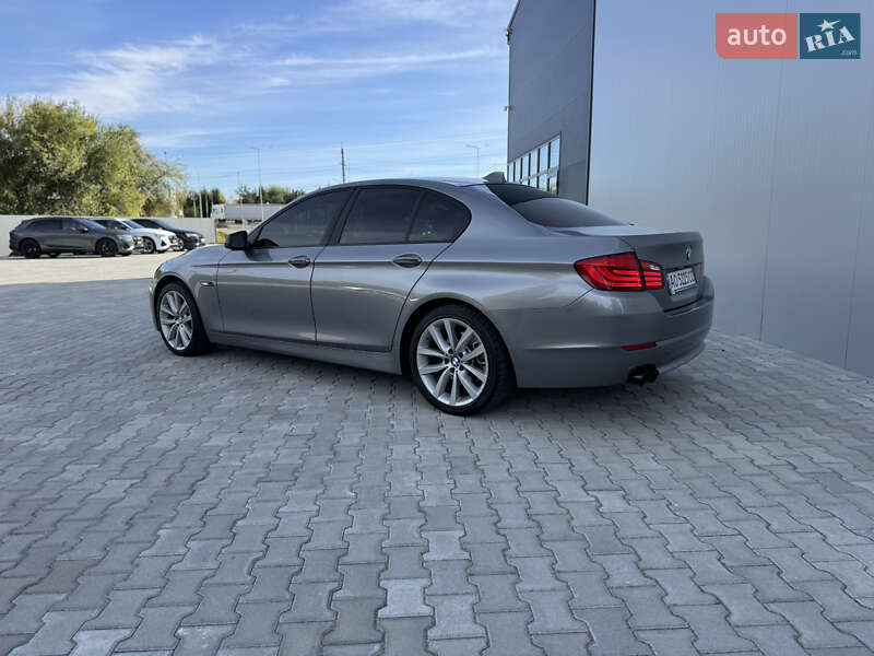 Седан BMW 5 Series 2012 в Мукачево фото 25 Седан BMW 5 Series 2012 в Мукачево
