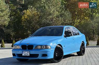 Седан BMW 5 Series 2000 в  Седан BMW 5 Series 2000 в