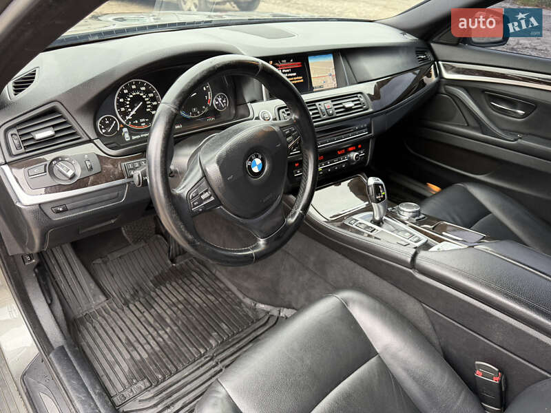 Седан BMW 5 Series 2015 в Сумах