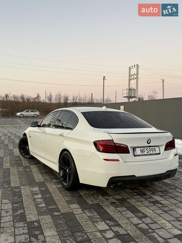 BMW 5 Series 2012 BMW 5 Series 2012