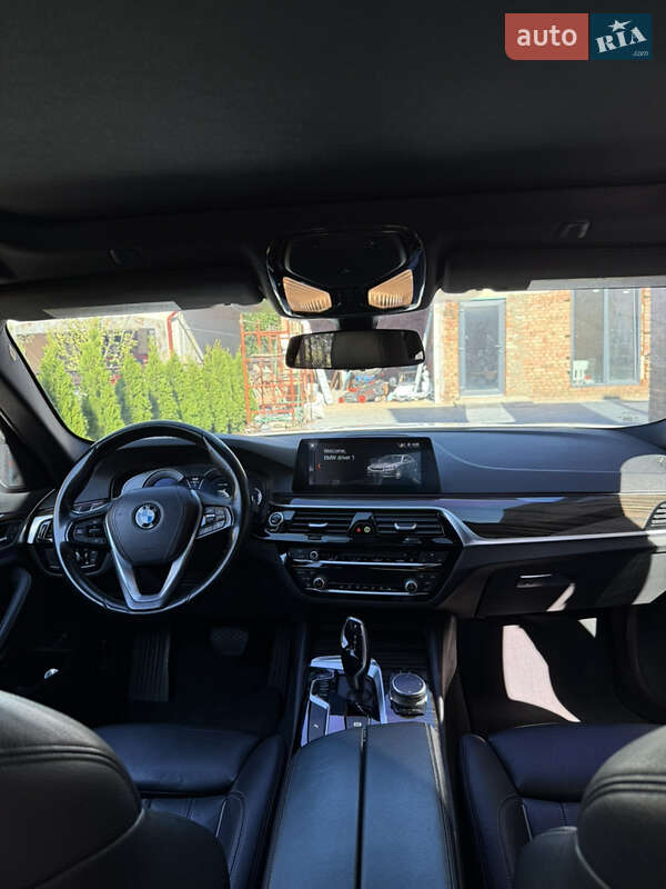 Седан BMW 5 Series 2018 в Ивано-Франковске фото 18 Седан BMW 5 Series 2018 в Ивано-Франковске