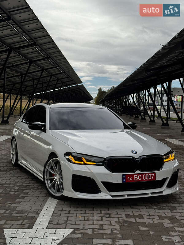 Седан BMW 5 Series 2017 в Тернополе