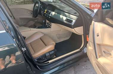 Седан BMW 5 Series 2003 в  фото 10 Седан BMW 5 Series 2003 в