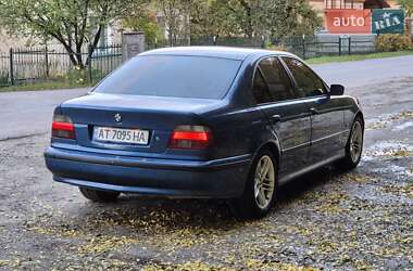 Седан BMW 5 Series 2001 в 