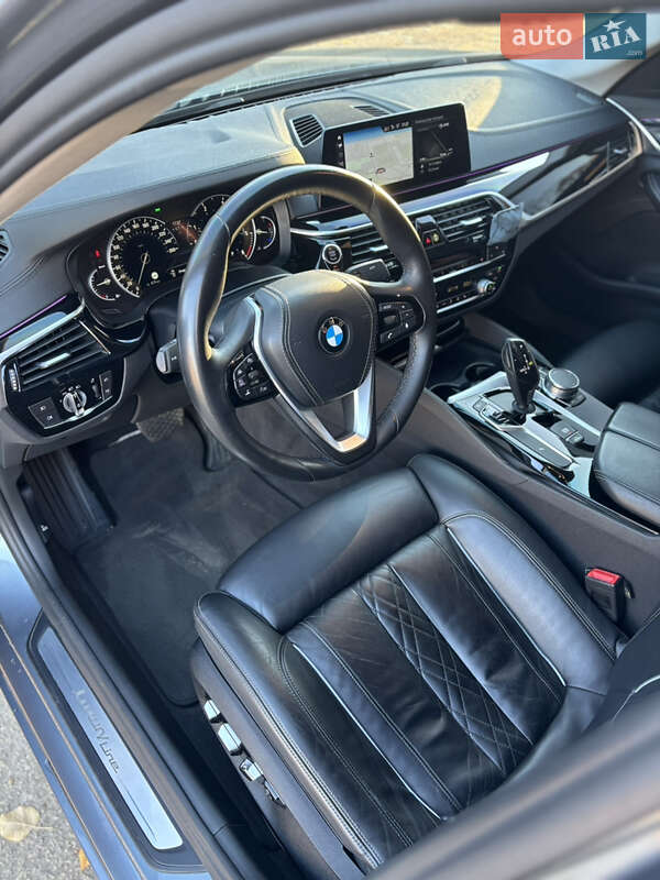 Седан BMW 5 Series 2017 в Івано-Франківську