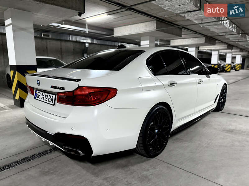 Седан BMW 5 Series 2017 в Днепре