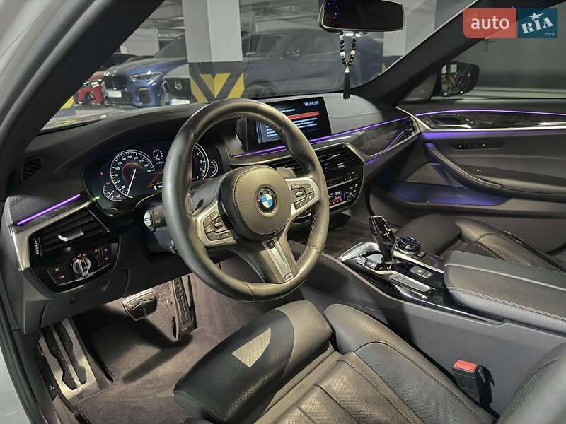 Седан BMW 5 Series 2017 в Днепре
