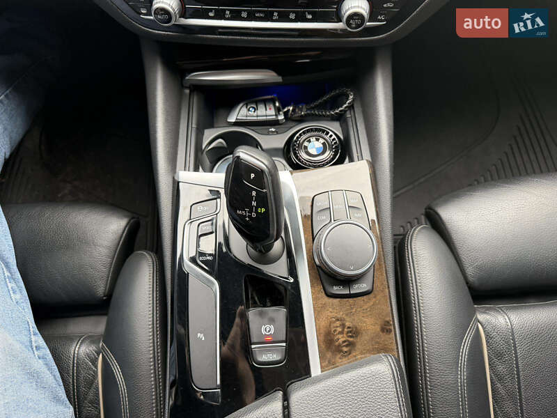 Седан BMW 5 Series 2017 в Шостці фото 14 Седан BMW 5 Series 2017 в Шостці