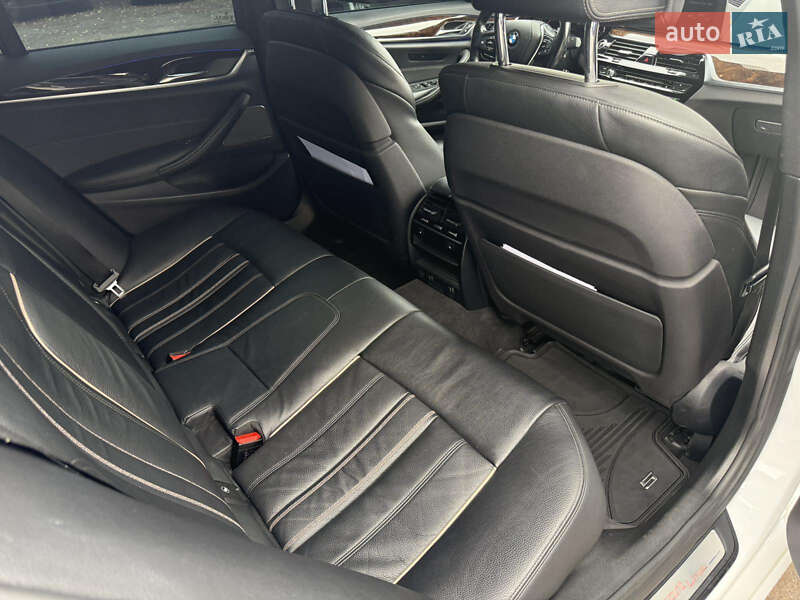 Седан BMW 5 Series 2017 в Шостці фото 19 Седан BMW 5 Series 2017 в Шостці