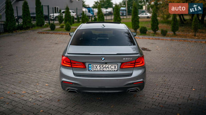Седан BMW 5 Series 2019 в Хмельницком