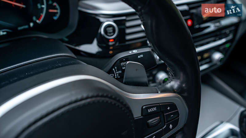 Седан BMW 5 Series 2019 в Хмельницком