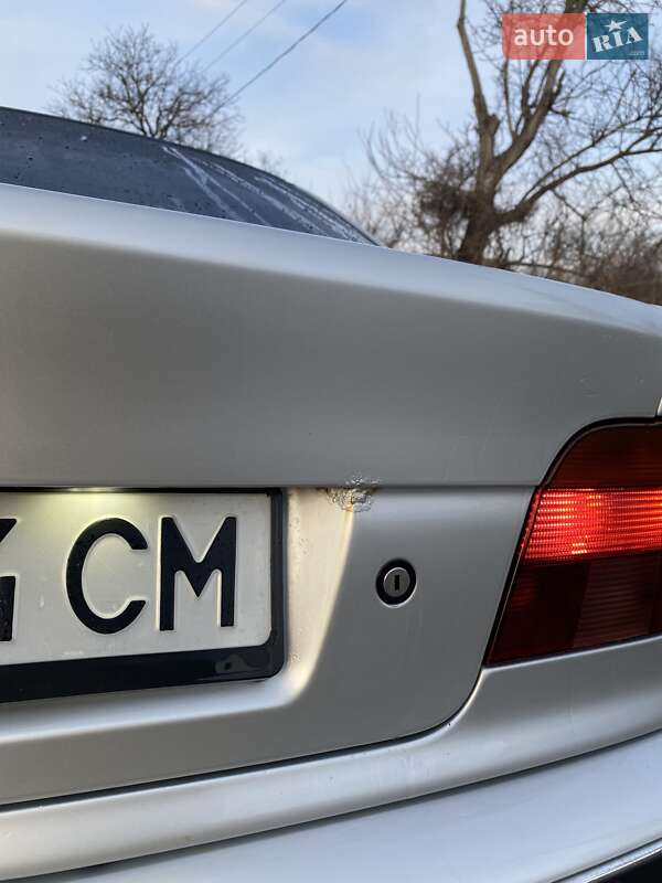 Седан BMW 5 Series 1999 в Черновцах