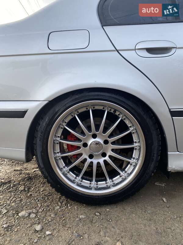 Седан BMW 5 Series 1999 в Черновцах