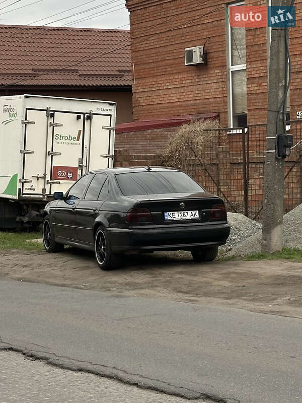 Седан BMW 5 Series 2000 в Днепре