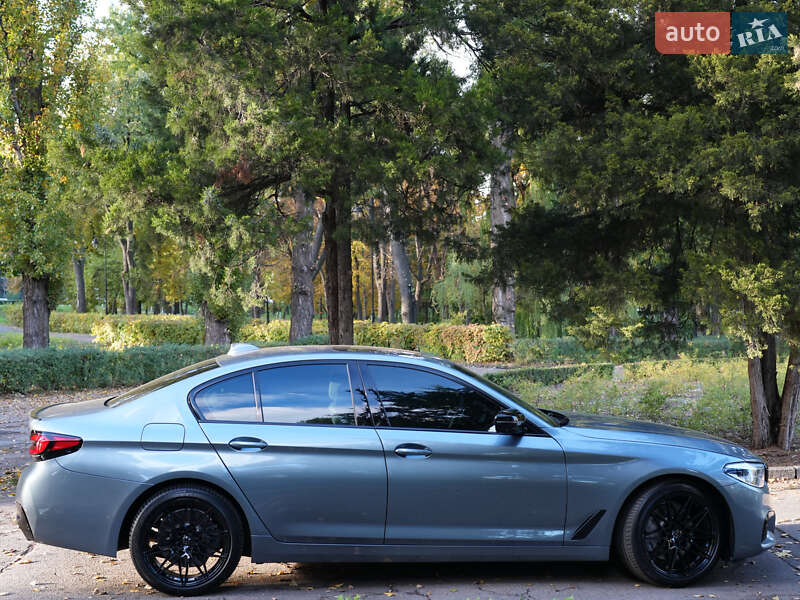 Седан BMW 5 Series 2018 в Киеве фото 2 Седан BMW 5 Series 2018 в Киеве