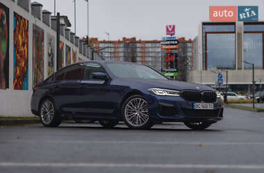 Седан BMW 5 Series 2020 в 