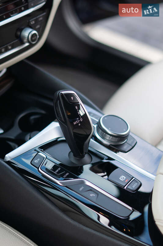 Седан BMW 5 Series 2020 в Львове фото 35 Седан BMW 5 Series 2020 в Львове