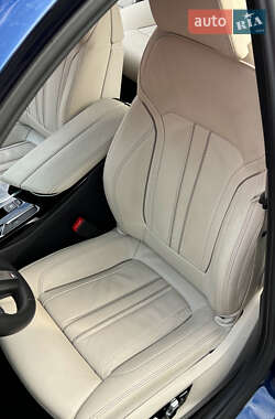 Седан BMW 5 Series 2020 в 