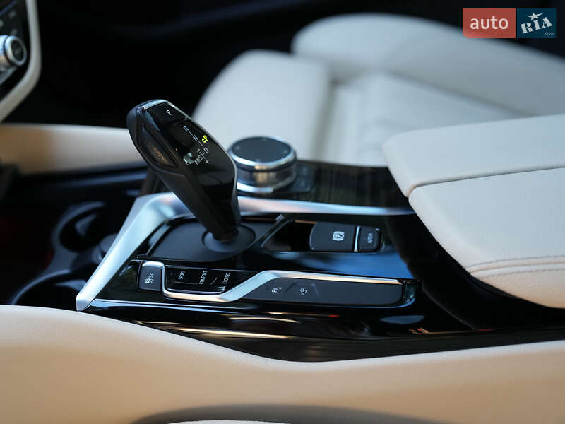 Седан BMW 5 Series 2018 в Киеве фото 11 Седан BMW 5 Series 2018 в Киеве