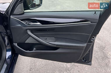 Седан BMW 5 Series 2017 в 