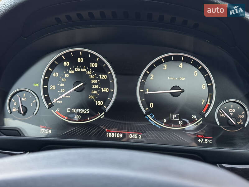 Седан BMW 5 Series 2014 в Дубно